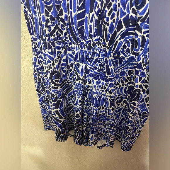 Lilly Pulitzer Bryce Romper in Bright Navy Taverna Tile - Picture 8 of 10